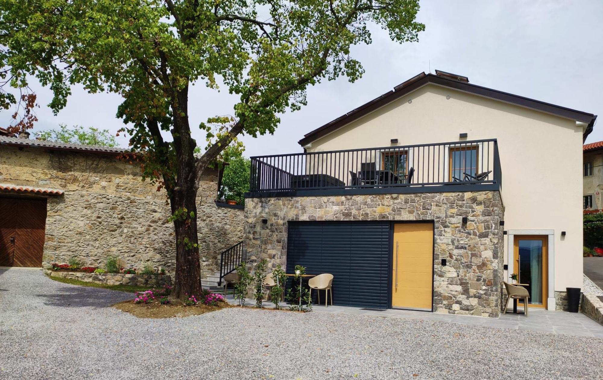 Boutique Rooms By Petric Winery Dobravlje Exterior foto